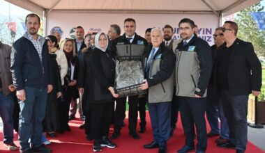 Büyükşehir’den çiftçiye 1 milyon 222 bin adet çilek fidesi