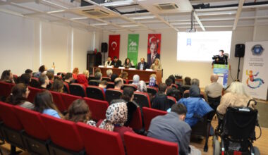 Büyükşehir’den ‘Otizm Farkındalık Paneli’
