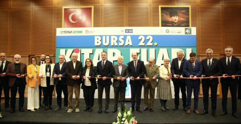 Bursa Kitap Fuarı kapılarını açtı