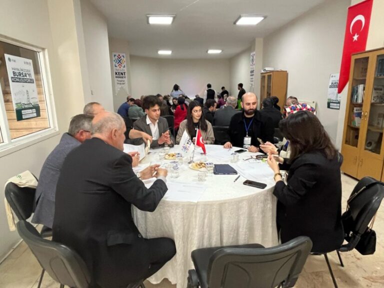 Bursalılar, ‘Hayallerindeki Bursa’yı konuşuyor’