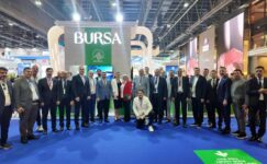 BAŞKAN ERCAN ÖZEL YENİŞEHİR’İ DÜNYAYA TANITIYOR