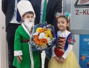 Ayşe Ziver Karataş İlkokulunda Kitaplar Canlandı Ayşe Ziver Karataş İlkokulunda Kitaplar Canlandı