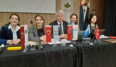 BALKAN GÖÇLERİ VE GÖÇMENLERİN KÜLTÜREL MİRASI PANELİ YOĞUN İLGİ GÖRDÜ