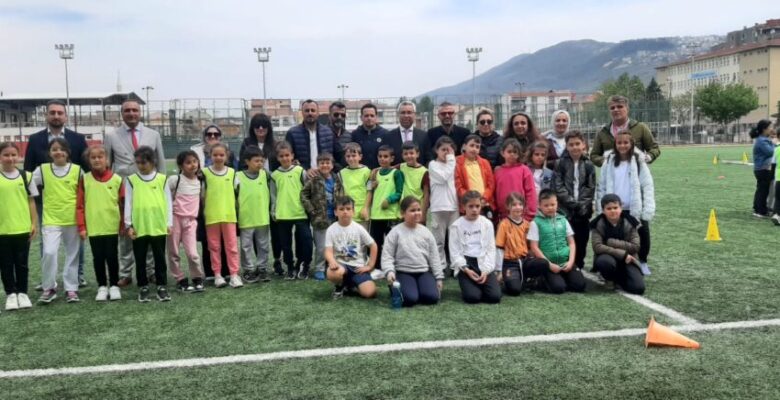 Gemlik’te 6 bin öğrenci geleneksel Oyunlarla Buluştu