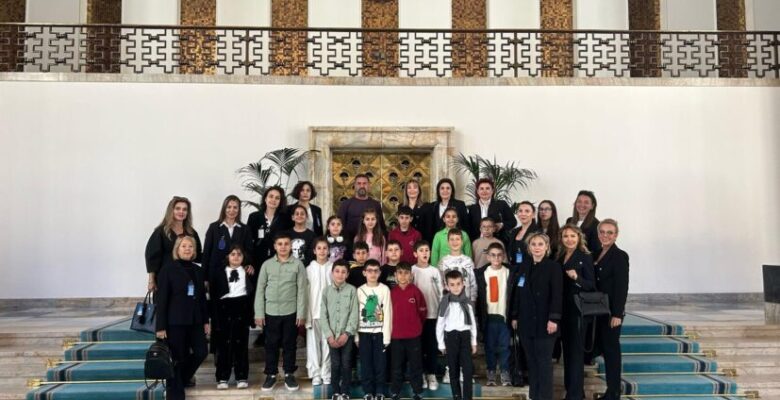 BURSA BUSADER, ÖĞRENCİLERE CUMHURİYET’İN RUHUNU YAŞATTI