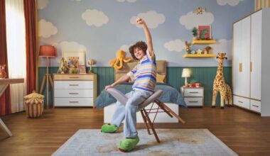 ÇİLEKTEN YENİ REKLAM FİLMİ: TOPLU DEĞİL, MUTLU ODALAR