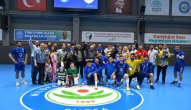 Nilüfer Belediyespor final için avantaj yakaladı