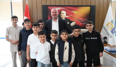 Başkan Karabatı her daim halkla içe içe