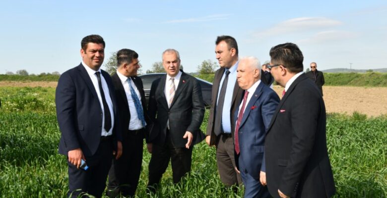 MUSTAFAKEMALPAŞA’DA 200 DÖNÜM AYÇİÇEĞİ EKİMİNE BAŞLANACAK