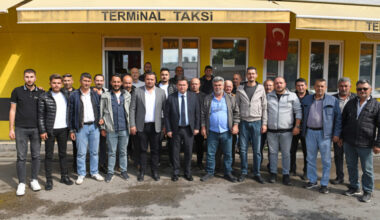 Başkan Aydın taksici esnafı ile kahvaltı yaptı