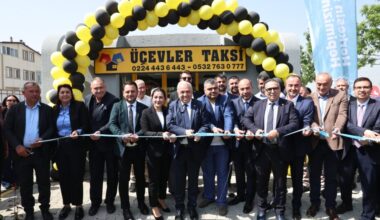 Üçevler’de modern taksi durağı hizmete açıldı