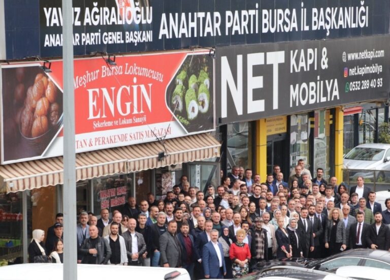 Anahtar Parti Bursa’da ilk bayram heyecanı