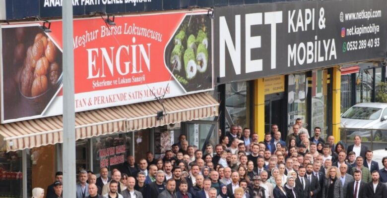 Anahtar Parti Bursa’da ilk bayram heyecanı