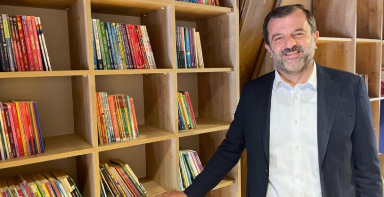 GÜRSU’DAKİ KİTAP BAĞIŞINA DESTEK YAĞDI: 10 BİN KİTAP