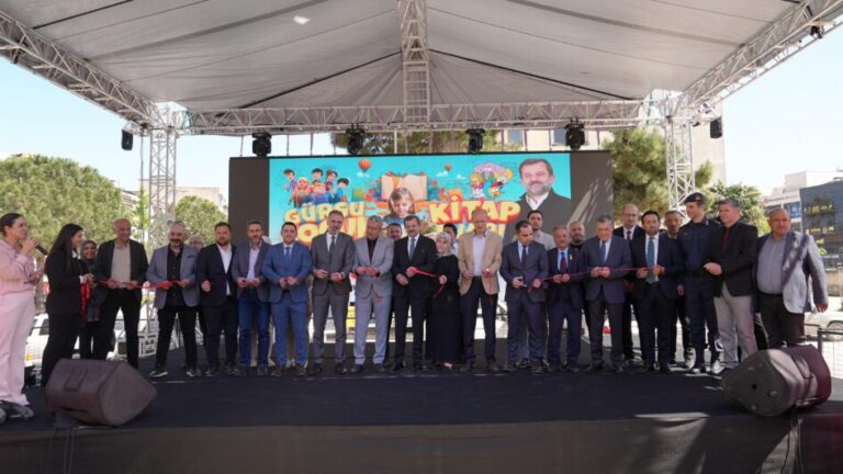 GÜRSU ÇOCUK KİTAP FUARI KAPILARINI AÇTI