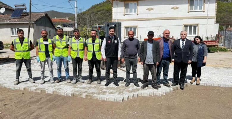 BAŞKAN ERCAN ÖZEL, BURCUN’DA SIKINTILARI ÇÖZÜYOR