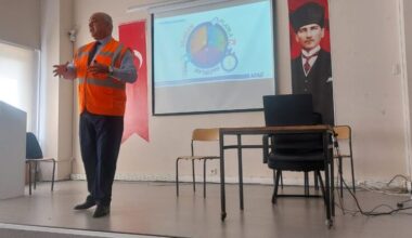 Öğretmenlere Temel Afet Bilinci ve Temel Arama Kurtarma Eğitimleri