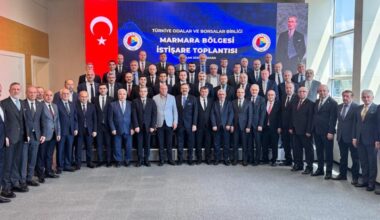 Gemlik Projeleri TOBB Toplantısına Damgasını Vurdu Gemlik Projeleri TOBB Toplantısına Damgasını Vurdu