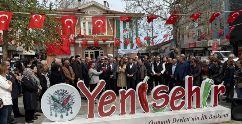 İYİ Parti İl Başkanı İsmail Kaya, “Bu iktidar döneminde siyasetin de namusu erozyona uğradı”