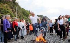 MUDANYA’DA BAHARIN GELİŞİ COŞKUYLA KUTLANDI