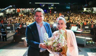 Ceylan Ertem ve Antakya Medeniyetler Korosu’ndan 19 Mayıs konseri