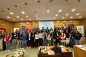 Türkiye Münazara Yarışmaları Bursa İl Finalleri Gemlik’te düzenlendi.