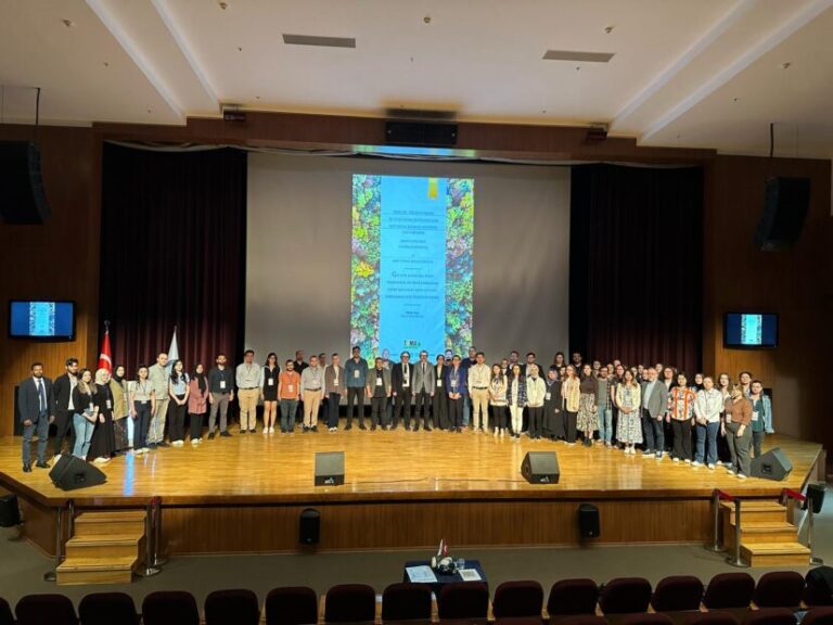 50. Yılda 50 Katılımcı ile Akademik Buluşma