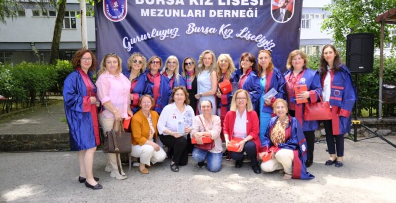 Bursa Kız Lisesi Mezunları Geleneksel Mantı Günü’nde Buluştu