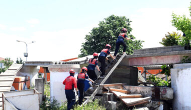 Osmangazi Belediyesi’nden öğrencilere arama kurtarma eğitimi