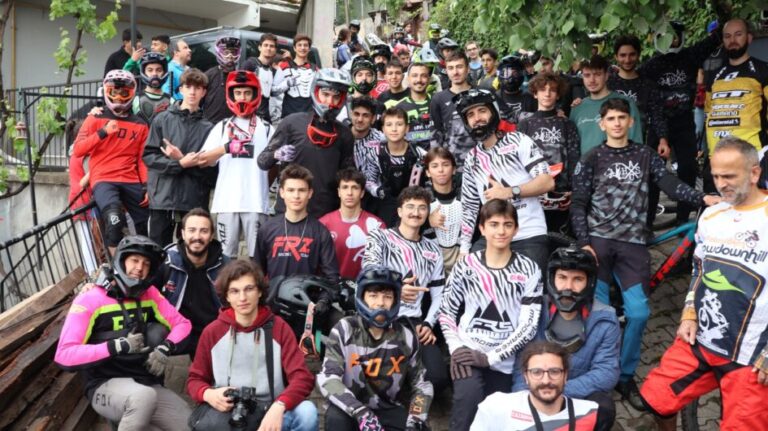 Bursa’da adrenalin dolu yarış nefes kesti