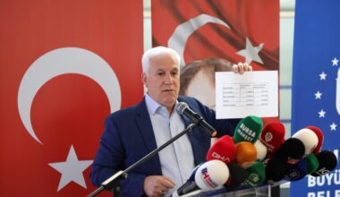 Başkan Bozbey’den Grev Açıklaması: “Bursalıların da çalışma arkadaşlarımızın da haklarını koruyoruz’