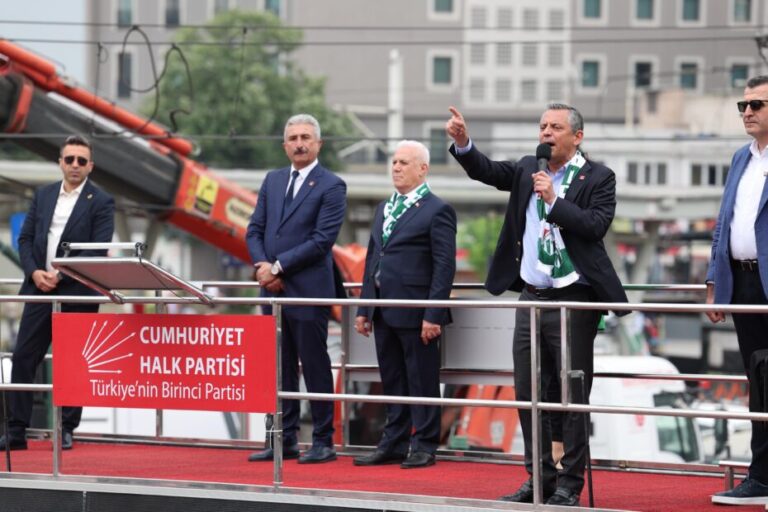 Başkan Bozbey’den adalet ve demokrasi çağrısı