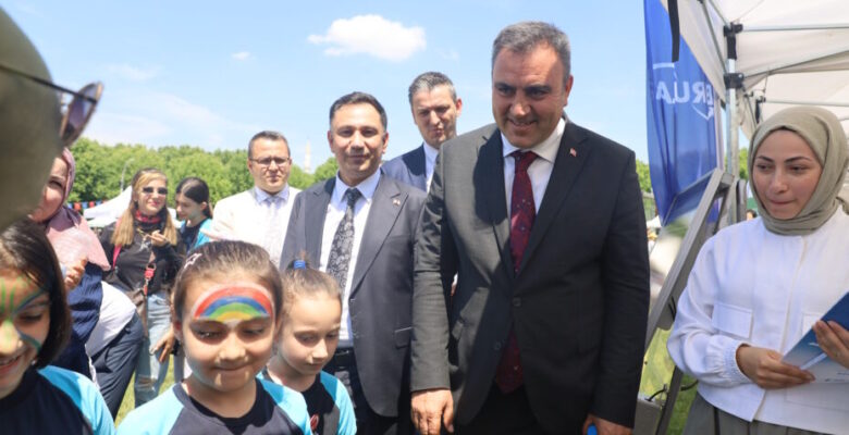 Büyükşehir’den ‘Çevre Haftası Şenliği’