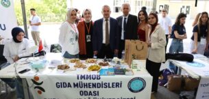 Ziraat Fakültesinde Geleneksel Tomurcuk Şenliği