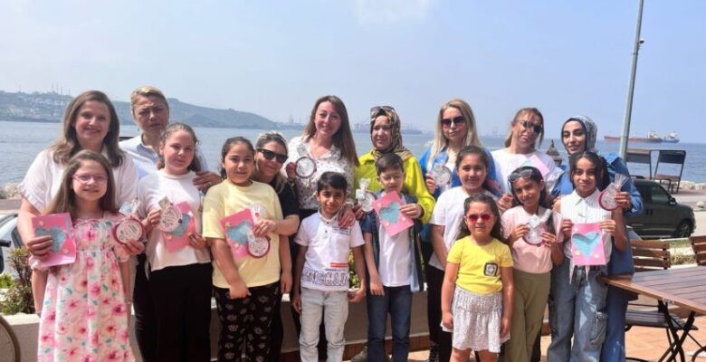GEMLİK KENT KONSEYİ ANNELER GÜNÜNÜ UNUTMADI