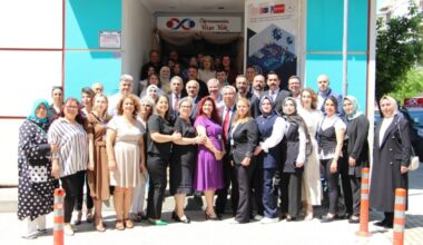 Gemlik Halk Eğitimi Merkezi Yıl Sonu Sergisi Büyüledi