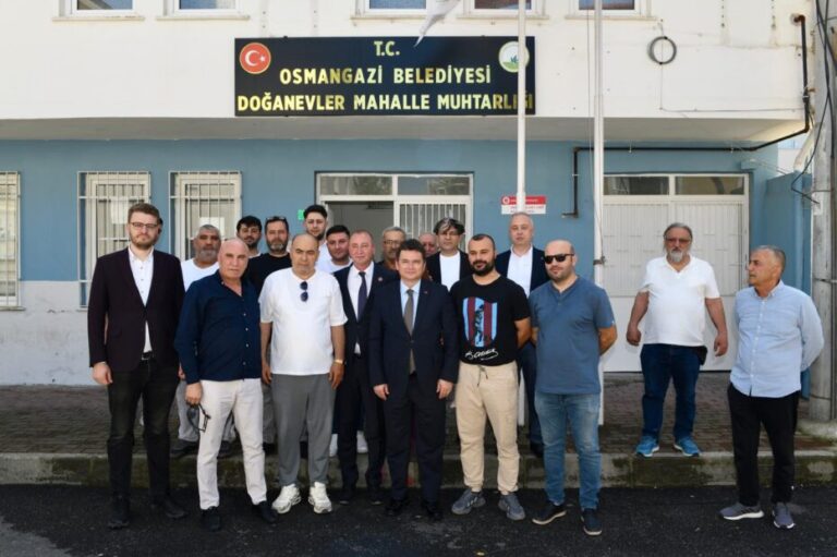 Başkan Aydın Doğanevler mahalle sakinleriyle buluştu