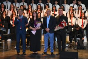 Gemport Gemik Anadolu Lisesi’nden “Gençlikten Geçmişe Selam” Konseri