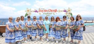 TİRİLYE’DE ZEYTİN ÇİÇEĞİ FESTİVALİ BAŞLADI