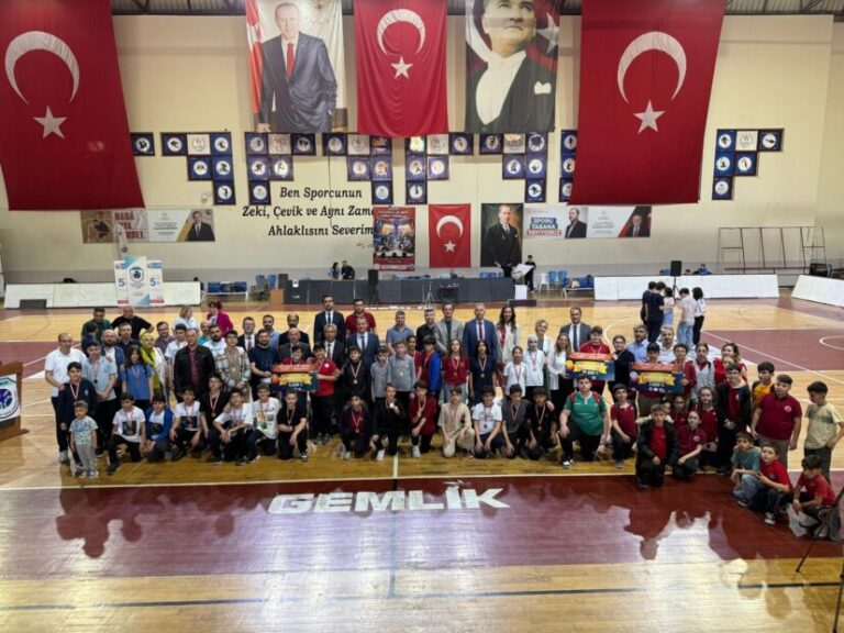 Robot Yarışmasında Dereceye Girenler Belli Oldu:
