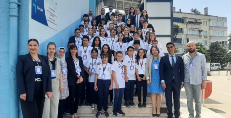 Küçük Kumla Ali Kütahya Ortaokulunda Tübitak A Bilim Fuarı
