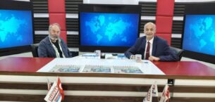 ALİ DÜŞENKALKAR; “TİYATRO İLE GÜLÜMSEYEN BİR BURSA VAR. SEYİRCİLERİMİZİ BEKLİYORUZ”