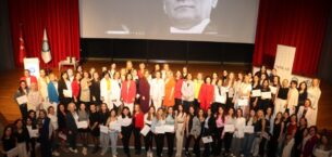 BUİKAD KIZ ÖĞRENCİLERİ İŞ HAYATINA HAZIRLIYOR…