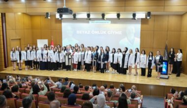 Mudanya Üniversitesi’nde Beyaz Önlük Giyme Töreni