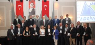 ARSİYAD “ERDİNÇ ACAR’LA DEVAM” DEDİ