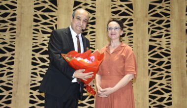 “Akif Oktay ile Şiirler Arası Yolculuk” unutulmaz bir akşama dönüştü
