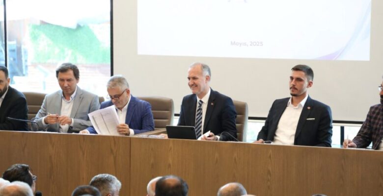 İNEGÖL BELEDİYESİ’NDE MUHTARLARLA İSTİŞARE TOPLANTISI