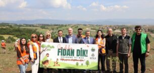 İNEGÖL’DE ÇEVRE HAFTASINDA 150 FİDAN TOPRAKLA BULUŞTU