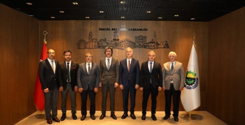 İNEGÖL BELEDİYESİ ORHANELİ MYO İLE İŞ BİRLİĞİ PROTOKOLÜ İMZALADI