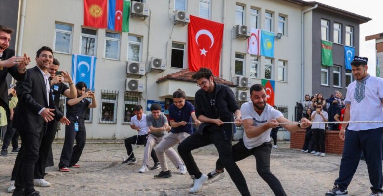 BUÜ’de Hıdırellez coşkusu